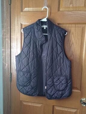41 Hawthorn Quilted Vest - Dark Purple